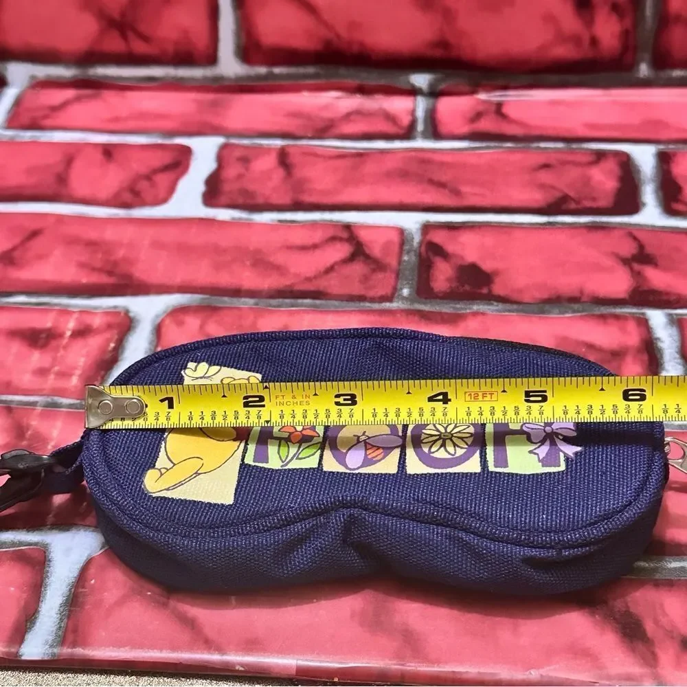 Disney Winnie The Pooh eyeglass case